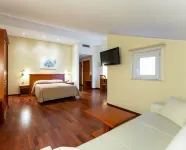 Domus Hotel - 4-Star