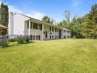 Back Inn Time Hotel di Saint Albans