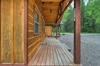 Hungry Horse Cabin Deck, Fire Pit, Near Glacier! - spa