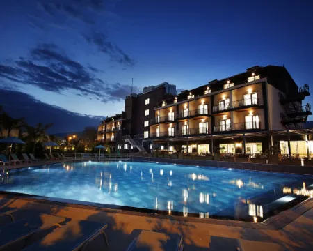 Kazdağları Allia Thermal Health & Spa エドレミトのホテル