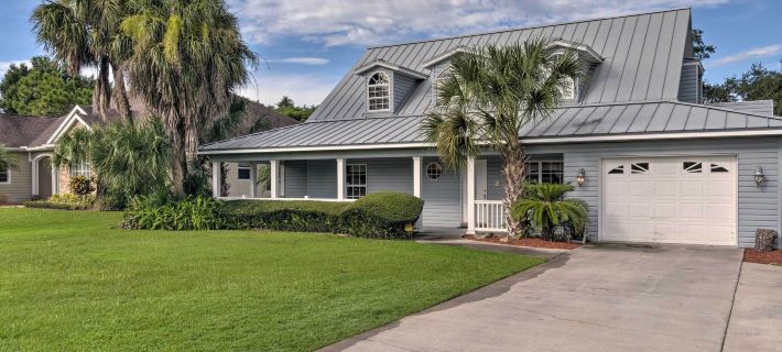 Waterfront Lake Placid Home w/ Dock & Fire Pit Hotels in Highlands County