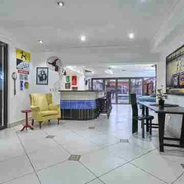 Inn & Out Sandton Park Others