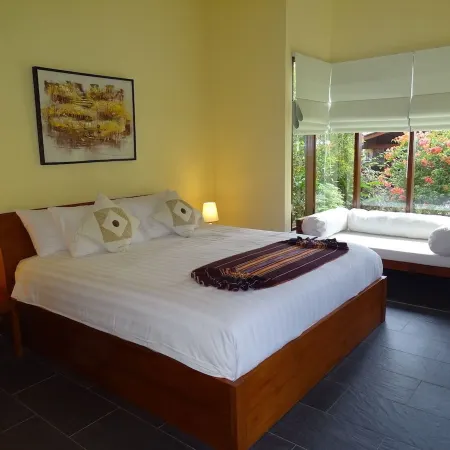 Bale Solah Lombok Holiday Resort