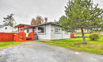 Walkable Sitka Getaway w/ Community Perks!