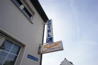 Hotel Sauer Garni Hotels in der Nähe von Katholische Pfarrei St. Josef
