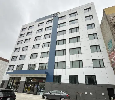 GLō Best Western Bronx NYC Hotels in Bronx