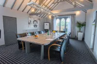 DoubleTree by Hilton Bristol South - Cadbury House - Wifi