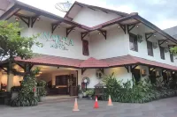 Narita Hotel Kota Tulungagung Hotel dekat Pantai SIMBARONCE TRENGGALEK