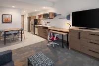 Home2 Suites by Hilton Woodland Sacramento - Gym