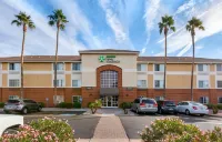 Extended Stay America Suites - Phoenix - Biltmore Hotels near 5 & Diner - N. 16th St.