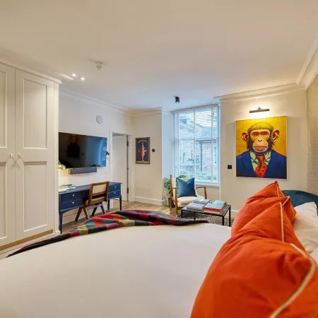 City Oasis Craigpark Residence Отели рядом с достопримечательностью «Стадион «Селтик Парк»»