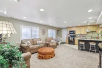 Cozy American Fork Retreat w/ Electric Fireplace