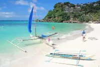 Charming Studio with Kitchen and Air Con – 4 Min Walk to Beach