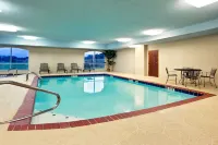 Holiday Inn Express & Suites Malvern by IHG