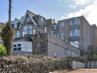 No. 5 Harlequin - Apartments