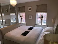 Sheffield Hillside Retreat Hotels in Dronfield