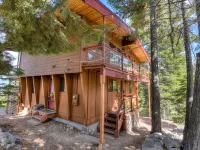 Chamberland Getaway Lake Views w/ Deck! Hotels in Homewood