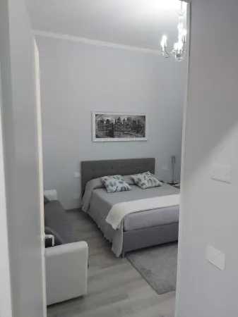 Alloggio Turistico Sea Port - Next to the Cruise Ship Free Shuttle Terminal Отели рядом с достопримечательностью «Civitavecchia Port»