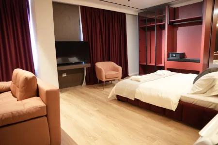 Aquila "D" Hotel Отели рядом с достопримечательностью «Venetian Tower of Durrës»