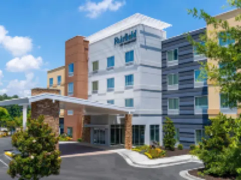 Fairfield Inn & Suites Atlanta Acworth Hotels in Cobb County