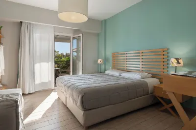 Lemonia Accommodations Hotels near Marathon