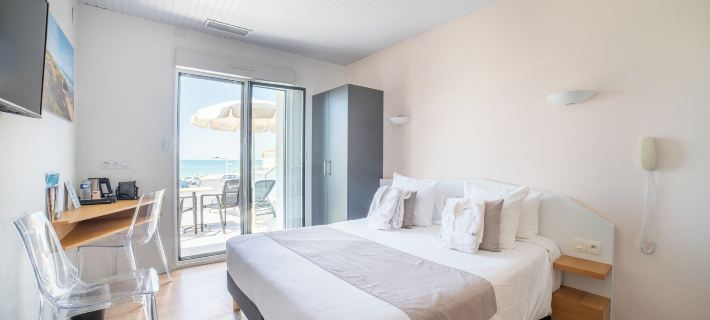 Hotel Les Dunes โรงแรมในวองเด