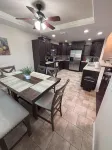 Spacious 4-bedroom house with WiFi, AC in welcoming Clovis