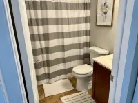 28 North Extended Stay Suites!! pickleball, hot tubs and game room + pool tables