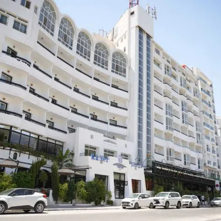 HOTEL KAISER Отели рядом с достопримечательностью «Большая мечеть»