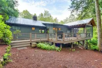 Tranquil Highlands Cottage w/ Fire Pit & Stream! - Homestays