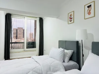 Charming 2-bedroom apartment with AC, WiFi in lovely Cairo Governorate Hotels in Rawd Al Farag