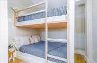 Ocean Boulevard South, 3 min walk to the beach! Hotels in Rye