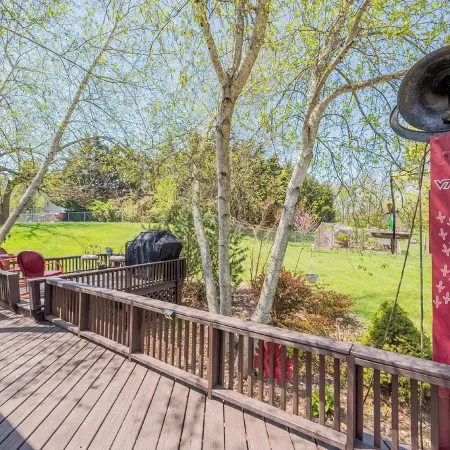 Find your Happy Place at our Country Cottage!!