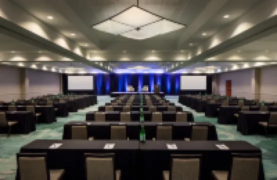 Hilton St. Petersburg Carillon Park