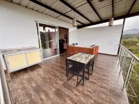 CABINS WITH BEAUTIFUL VIEWS, WITH JACUZZI GUATAPE