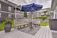Idyllic Newport Area Cottage - Walk to First Beach - 沙灘