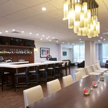 Embassy Suites by Hilton Detroit Livonia Novi