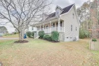 Durham Vacation Rental ~ 6 Mi to Downtown! - Parking