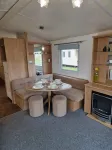 Beautiful Caravan Phoenix In St Margaret's Bay. Pet Friendly Hotel a Saint Margaret's at Cliffe