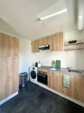 La Plaine Détente Stade de France Parking Wifi Отели рядом с достопримечательностью «Groupe AFNOR»