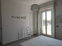 Attico Fronte Mare La Casetta Bianca