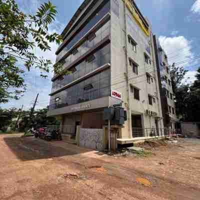 Mythri Residency Hotel Exterior