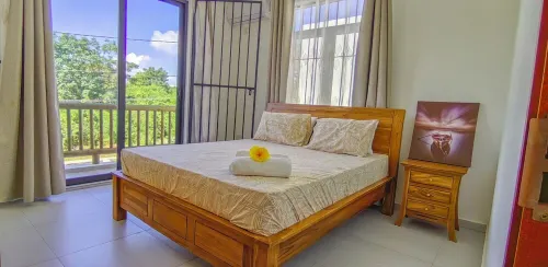 Garuda Villa: 4BR luxury with private pool, terrace, WiFi & modern amenities!