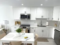Beach Condo in Ocean Village !Entire Rental Unit in Fort Pierce, Florida .