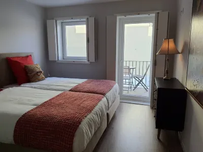 Exotic Fusion double Suite Hotels near Cruzeiro de Odivelas