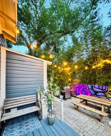 Sunny 5-bedroom Family Central Florida Getaway - AC, WiFi & Private Garden