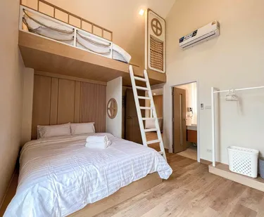 รูปภาพของScandinavian Minimal Home w/ Garden. Outside Dining and Chickens