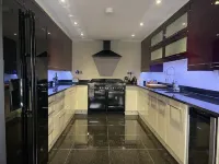 Luxurious home in the centre of leafy Binfield