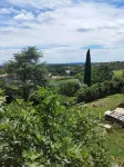 Pretty sunny village house with view and garden Hotels in Bourg-Saint-Andeol