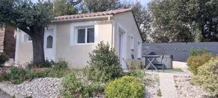 Romantic  Getaway with Private Jacuzzi and Breathtaking Views Отели в г. Этуаль-Сюр-Рон